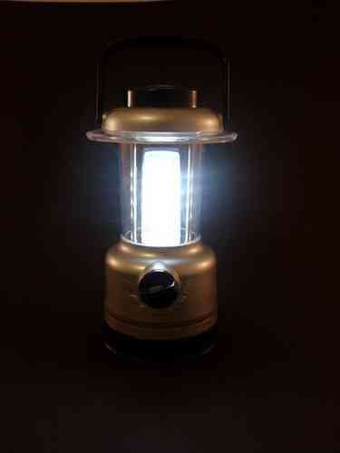 LEUCHT LED Hängelampe LATERNE 12 ultrahelle LEDs LAMPE ca. 20cm .