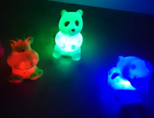 LED Farb Wechsel Figur Lampe color changing multicolor Farbwechsel Bärchen Hippo Delfin Panda
